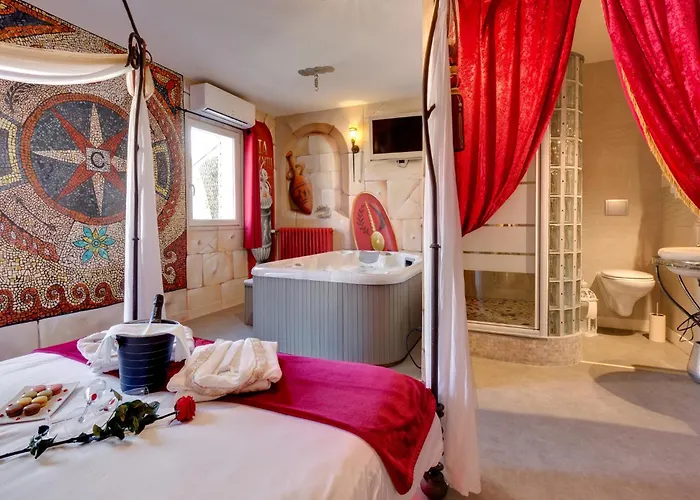 Venus Avec Jacuzzi Privatif * Vichy