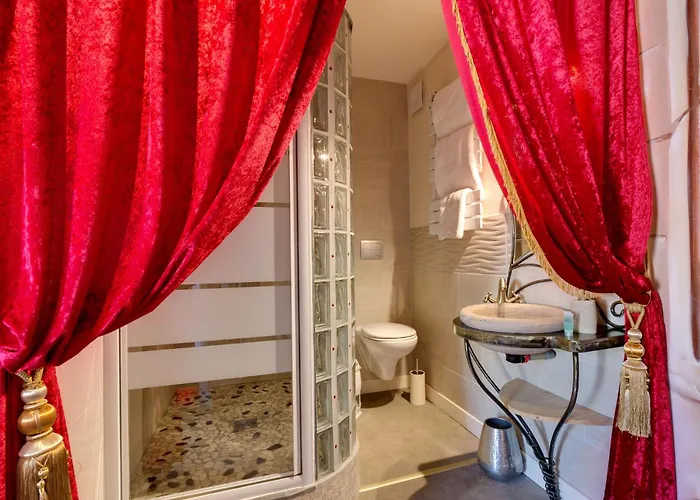 Venus Avec Jacuzzi Privatif